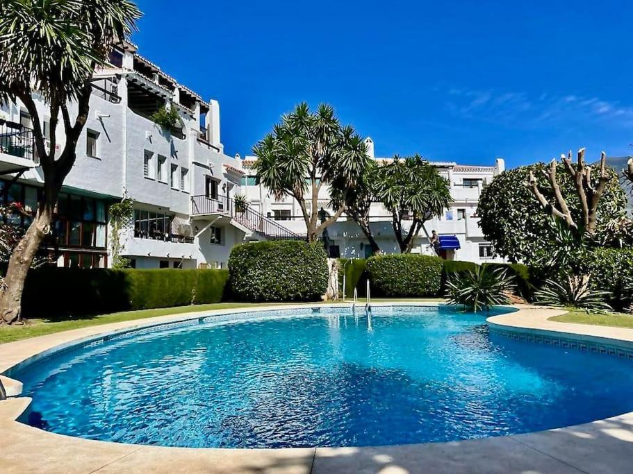 Hermosa Casita De Pueblo Con Piscina En Benahavís Екстериор снимка