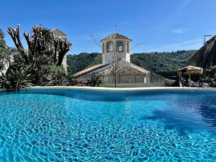 Hermosa Casita De Pueblo Con Piscina En Benahavís Екстериор снимка